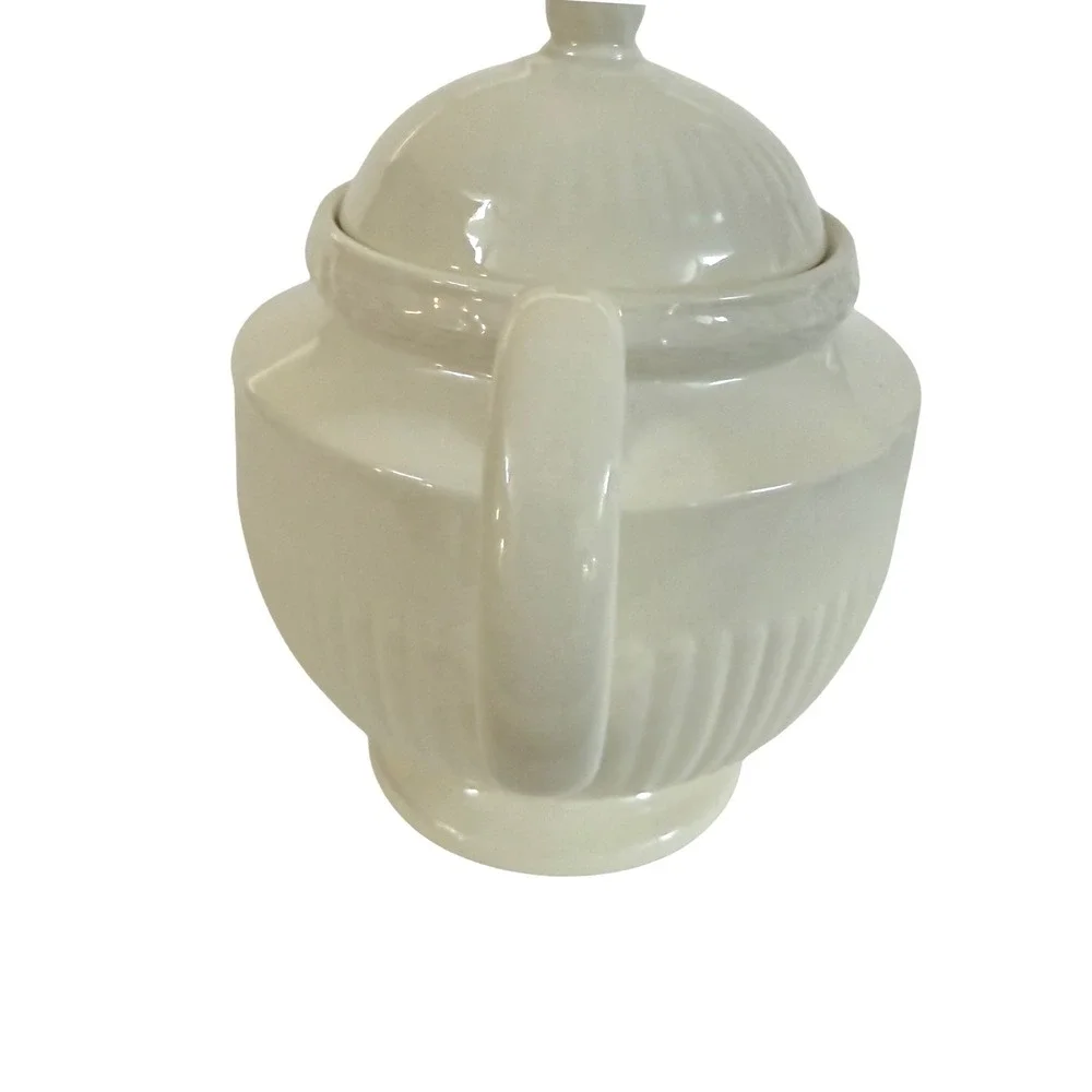 Vintage Wedgwood Edme Teapot Discontinued Ivory Creamware England Excellent